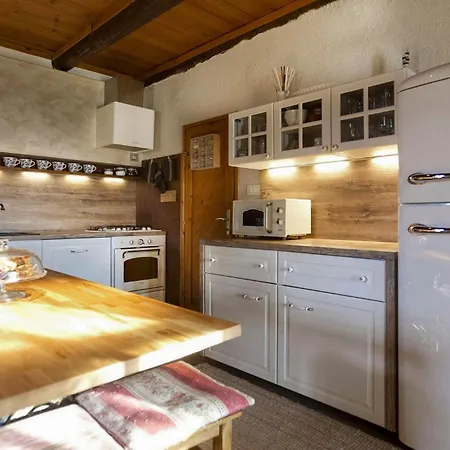 Natural Holiday home Zminj
