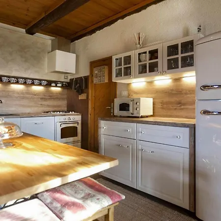Natural Feriehus Žminj