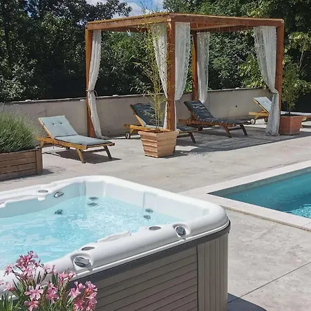 Holiday home Natural